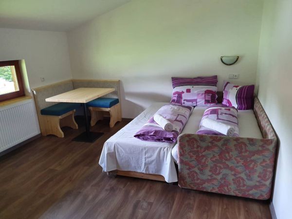 Pokoj 12 - obytná kuchyň